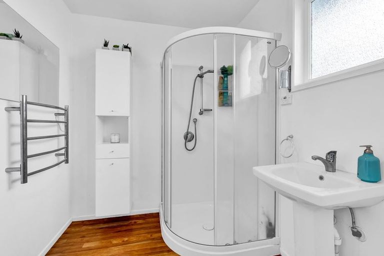 Photo of property in 19 Rossiter Crescent, Lynmouth, New Plymouth, 4310