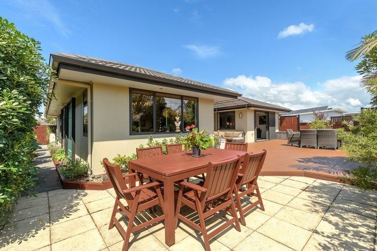 Photo of property in 6 Portofina Court, Papamoa Beach, Papamoa, 3118