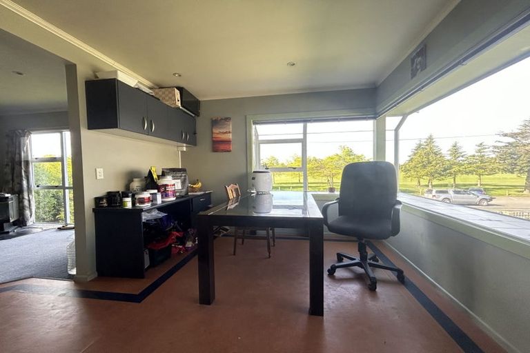 Photo of property in 425 Avonhead Road, Avonhead, Christchurch, 8042