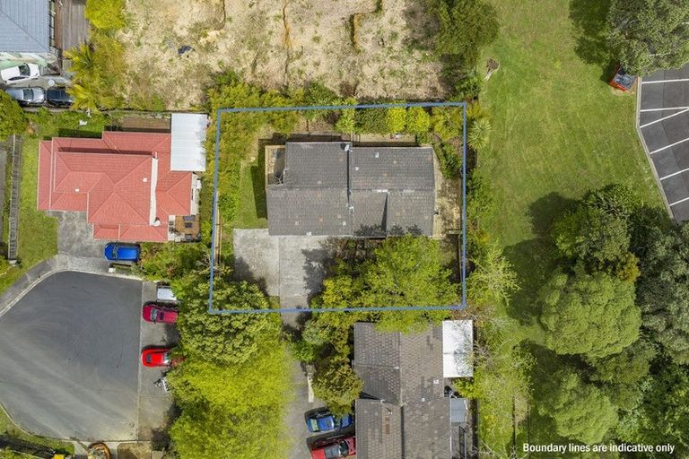 Photo of property in 6/406 East Coast Road, Sunnynook, Auckland, 0630