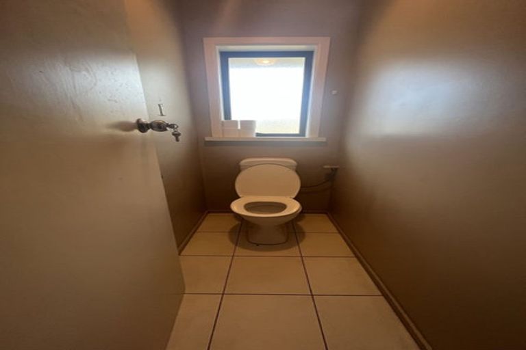 Photo of property in 28 Wayside Avenue, Burnside, Christchurch, 8053