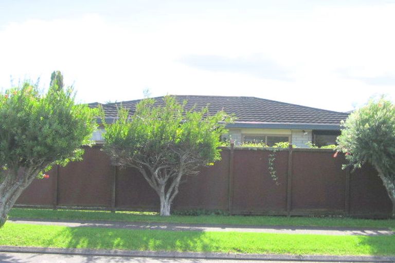 Photo of property in 1/50 Vivian Wilson Drive, Eastern Beach, Auckland, 2012