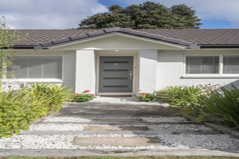 Photo of property in 6 Orewa Street, Torbay, Auckland, 0630