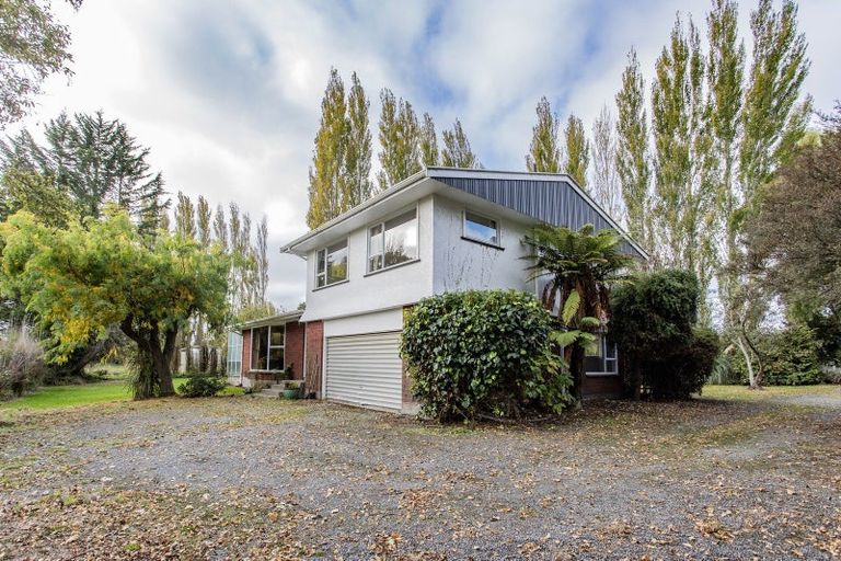 Photo of property in 481 Marshland Road, Marshland, Christchurch, 8083
