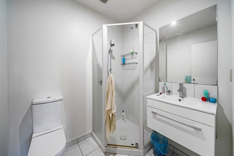 Photo of property in 18a Date Crescent, Aidanfield, Christchurch, 8025