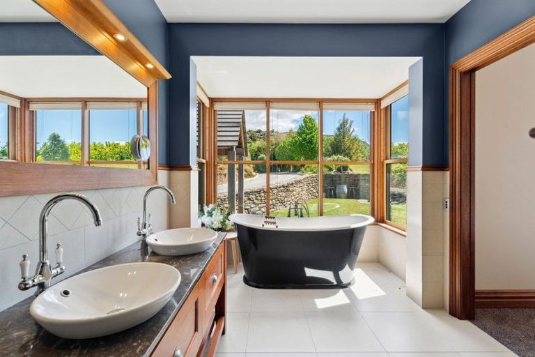 Photo of property in 63 Riverview Road, Queensberry, Cromwell, 9383