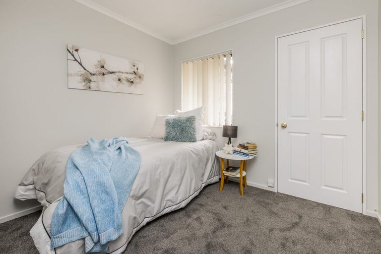 Photo of property in 94c Palmers Road, Clendon Park, Auckland, 2103