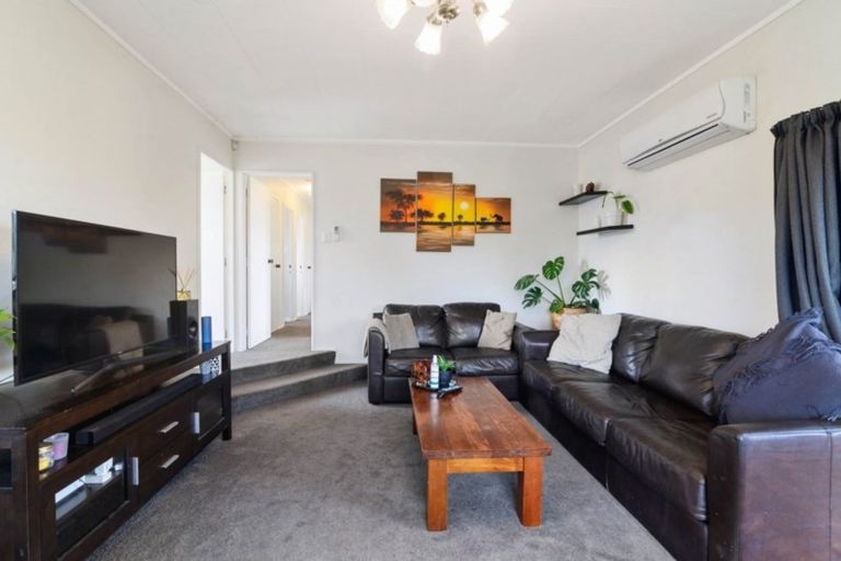 Photo of property in 4 Mansfield Road, Owhata, Rotorua, 3010