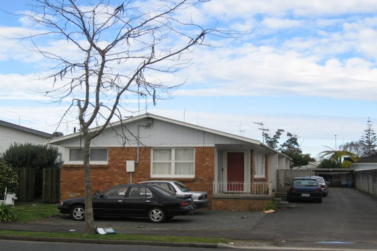 Photo of property in 1-5/5 Charlemont Street, Whitiora, Hamilton, 3200