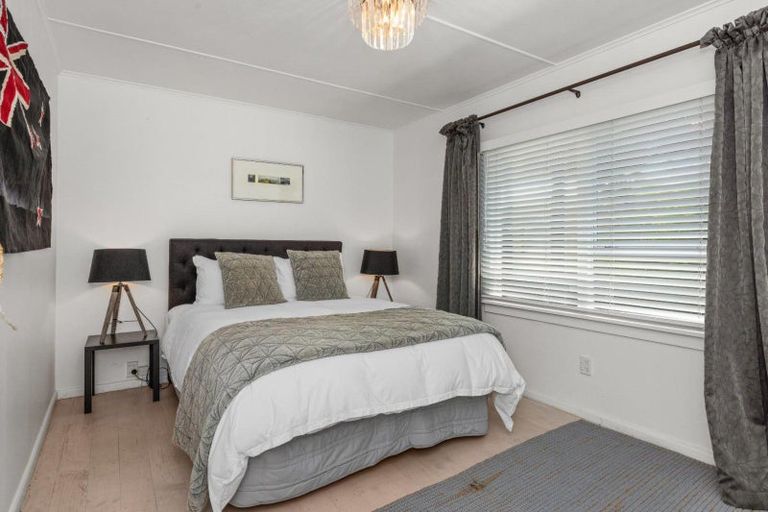 Photo of property in 243 Clifton Road, Te Awanga, 4102