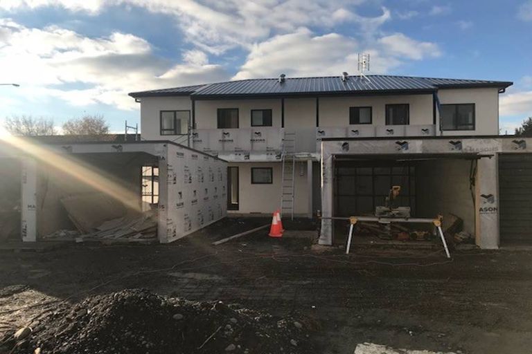 Photo of property in 80e Shakespeare Road, Waltham, Christchurch, 8023