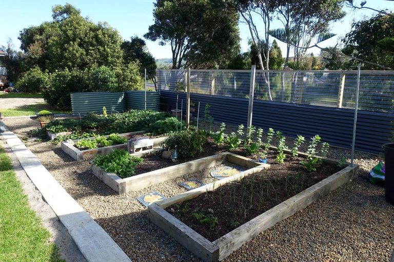 Photo of property in 89 Colombo Road, Waiuku, 2123