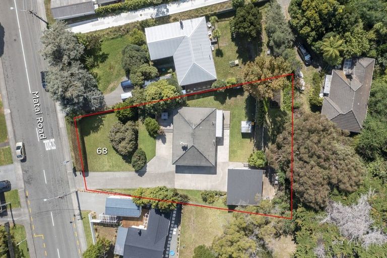 Photo of property in 68 Matai Road, Raumati South, Paraparaumu, 5032