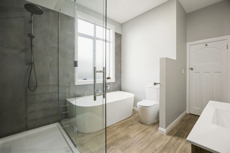 Photo of property in 124 Victoria Road, Saint Kilda, Dunedin, 9012