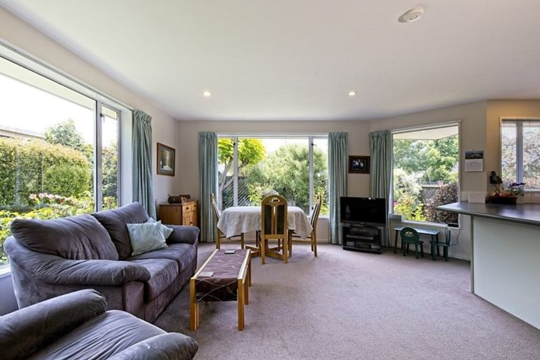 Photo of property in 24 Lochmore Street, Bishopdale, Christchurch, 8051