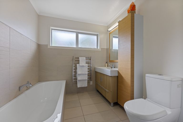 Photo of property in 9 Eastbank Street, Waverley, Dunedin, 9013