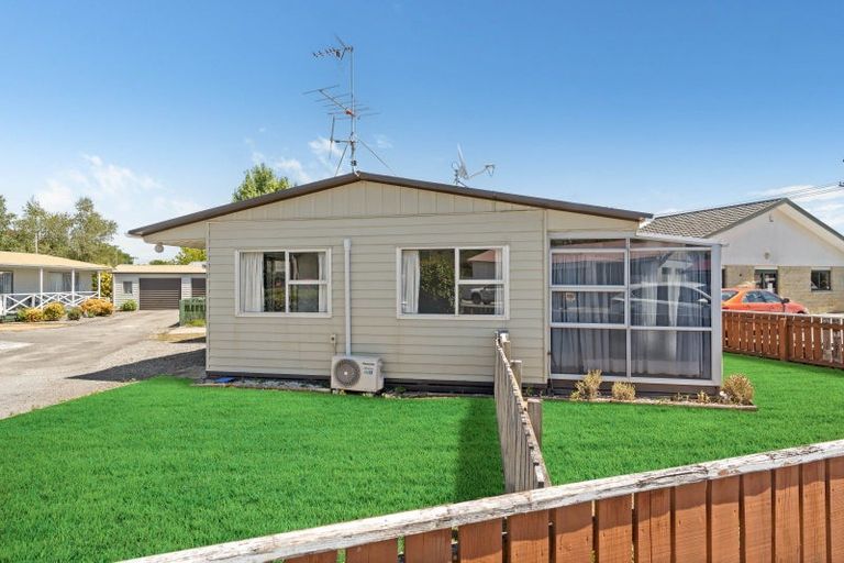 Photo of property in 1 Wakelin Street, Carterton, 5713