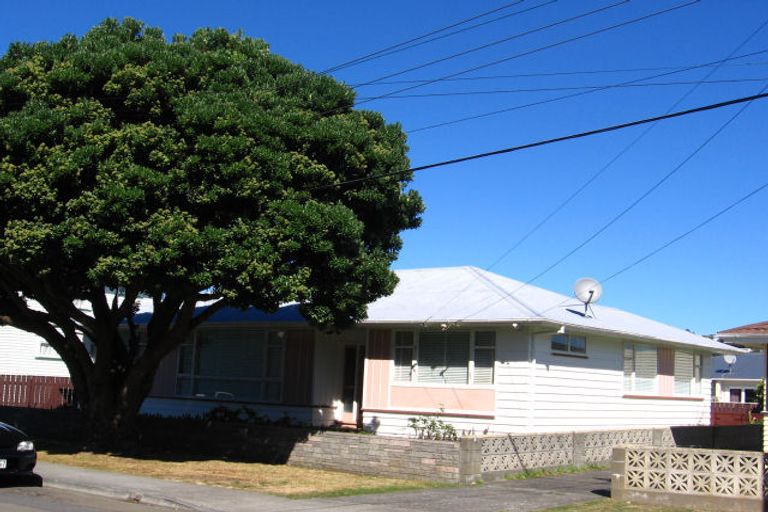 Photo of property in 26 Camperdown Road, Miramar, Wellington, 6022