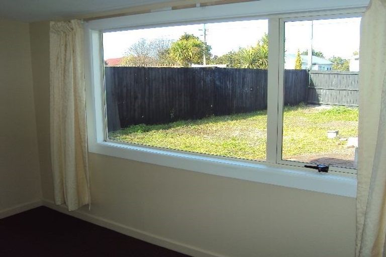 Photo of property in 179 Pacific Road, North New Brighton, Christchurch, 8083