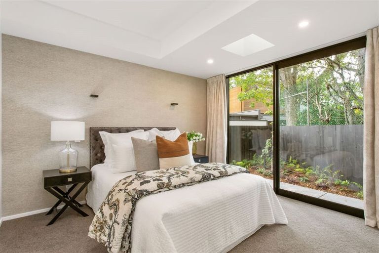 Photo of property in 26 Waiwetu Street, Fendalton, Christchurch, 8052