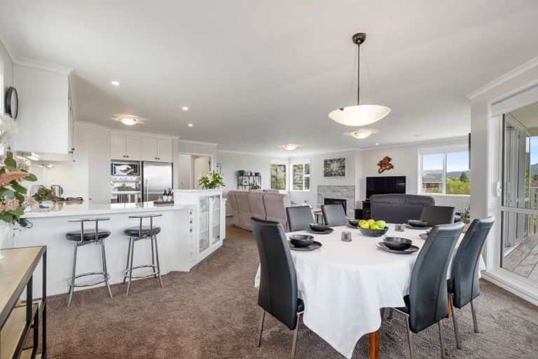 Photo of property in 19 Cobbe Place, Pomare, Rotorua, 3015