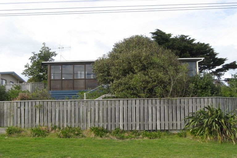 Photo of property in 40 Manga-pirau Street, Waikawa Beach, Manakau, 5573