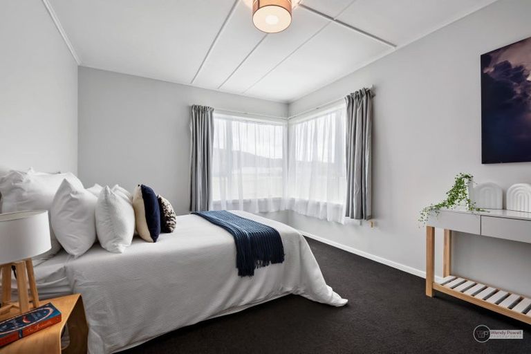 Photo of property in 50 Moohan Street, Wainuiomata, Lower Hutt, 5014