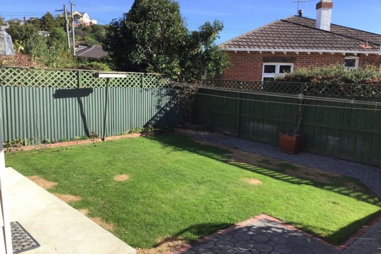 Photo of property in 24 Bayfield Road, Andersons Bay, Dunedin, 9013