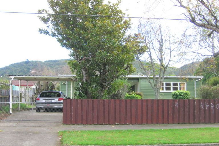Photo of property in 35 Farmer Crescent, Taita, Lower Hutt, 5011