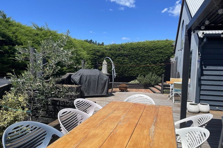 Photo of property in 16 Beach Crescent, Waikuku Beach, 7473