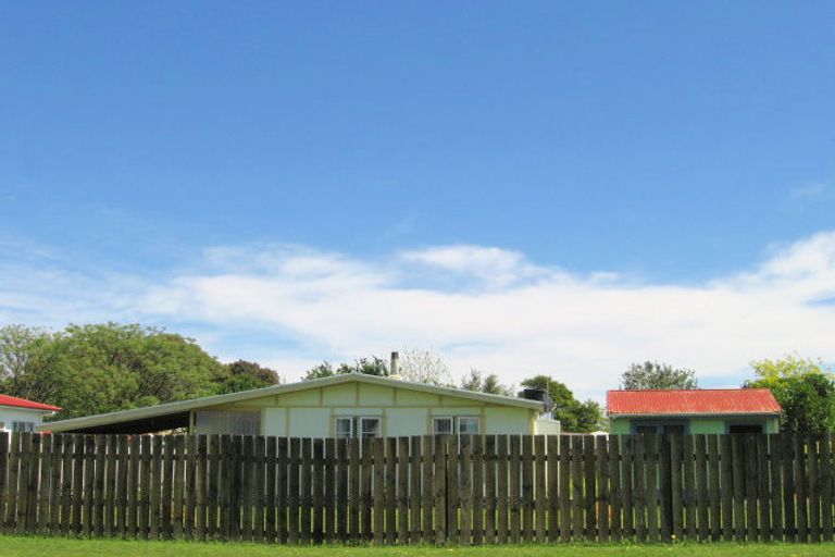Photo of property in 25 Haldane Street, Elgin, Gisborne, 4010