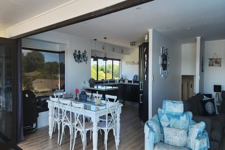 Photo of property in 5 Marina Way, Athenree, Katikati, 3177