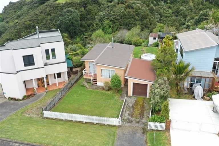 Photo of property in 15 Eames Crescent, Te Mata, Thames, 3575