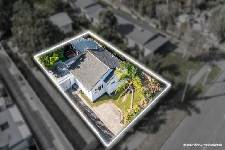 Photo of property in 1/8 Kelvin Road, Papakura, 2110