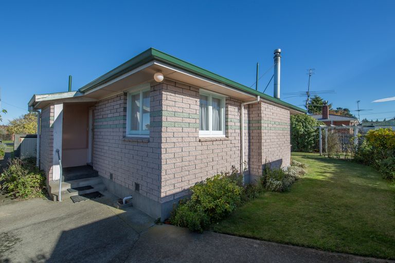 Photo of property in 54 North Terrace, Darfield, 7510