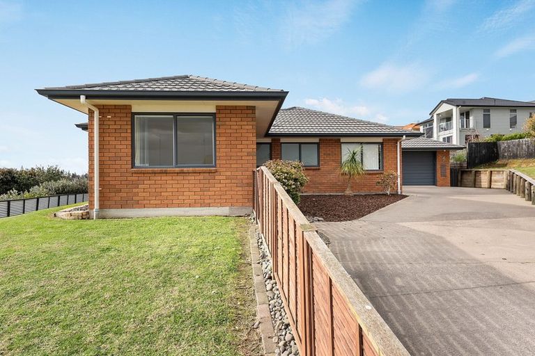 Photo of property in 27 Amy Place, Pyes Pa, Tauranga, 3112