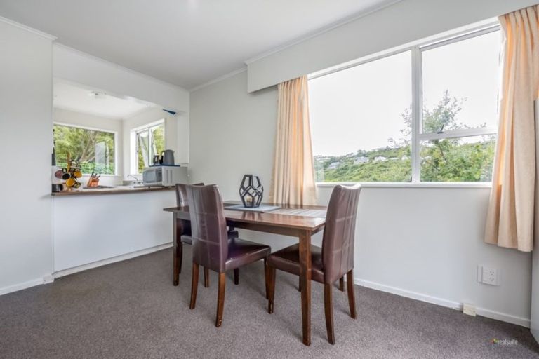 Photo of property in 4b Cedar Street, Maungaraki, Lower Hutt, 5010