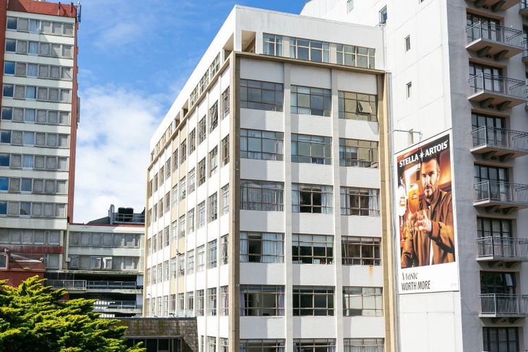 Photo of property in Hume House, 16/152 The Terrace, Wellington Central, Wellington, 6011