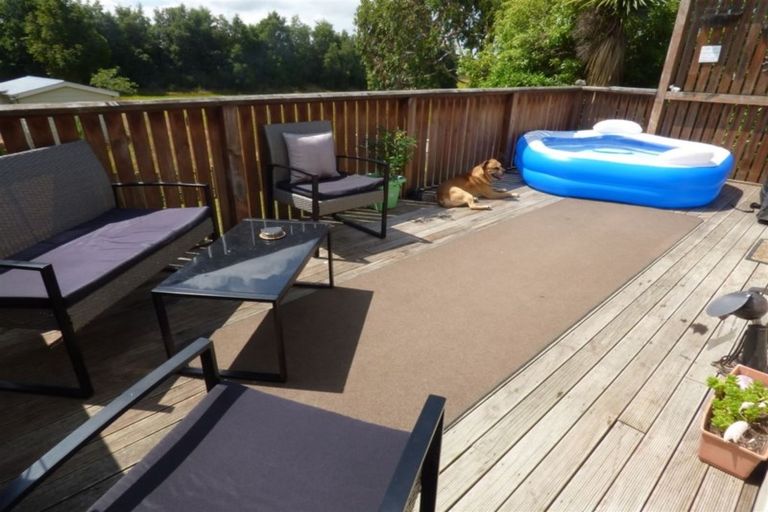 Photo of property in 1 Armstrong Street, Balclutha, 9230