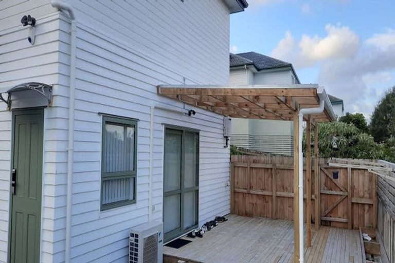 Photo of property in 91 Kamara Road, Glen Eden, Auckland, 0602