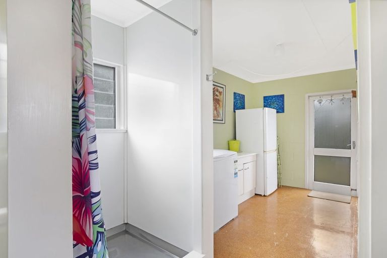 Photo of property in 2a Marine Parade, Otaki Beach, Otaki, 5512