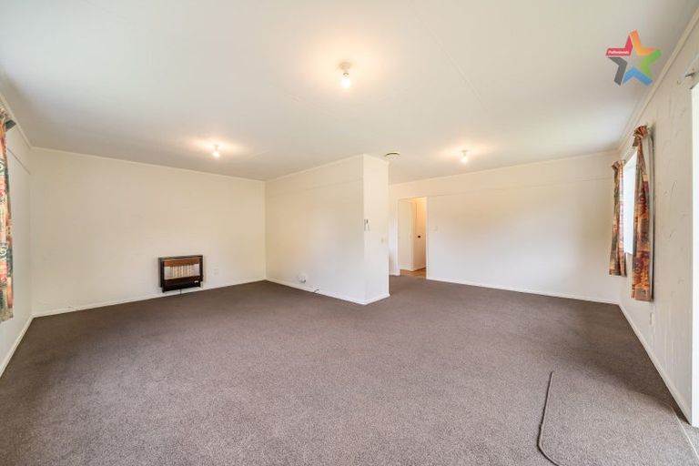 Photo of property in 3 Moonstone Grove, Birchville, Upper Hutt, 5018