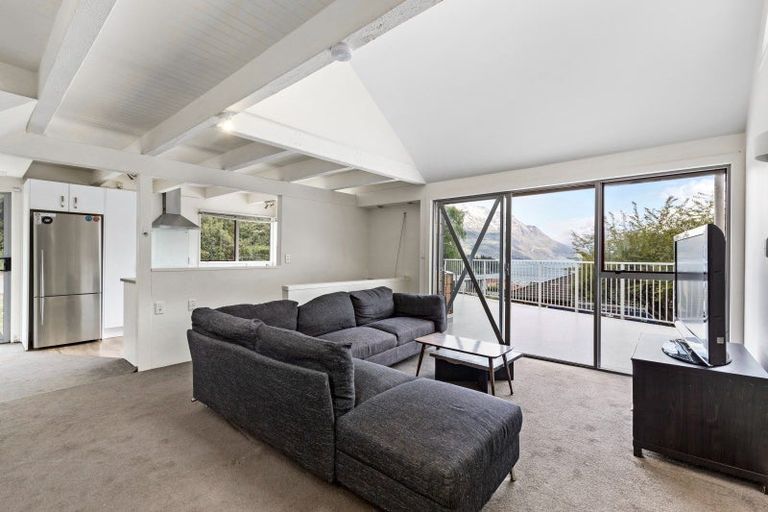 Photo of property in 5a Anderson Heights, Queenstown, 9300