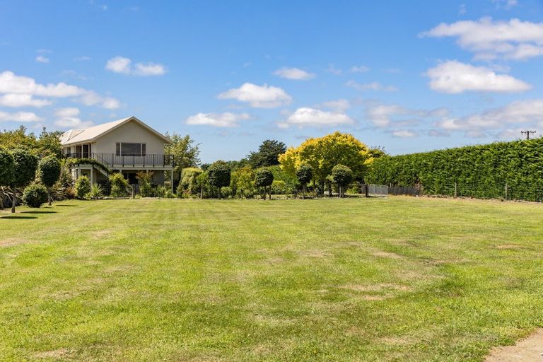Photo of property in 16 Mairaki Road, Fernside, Rangiora, 7471