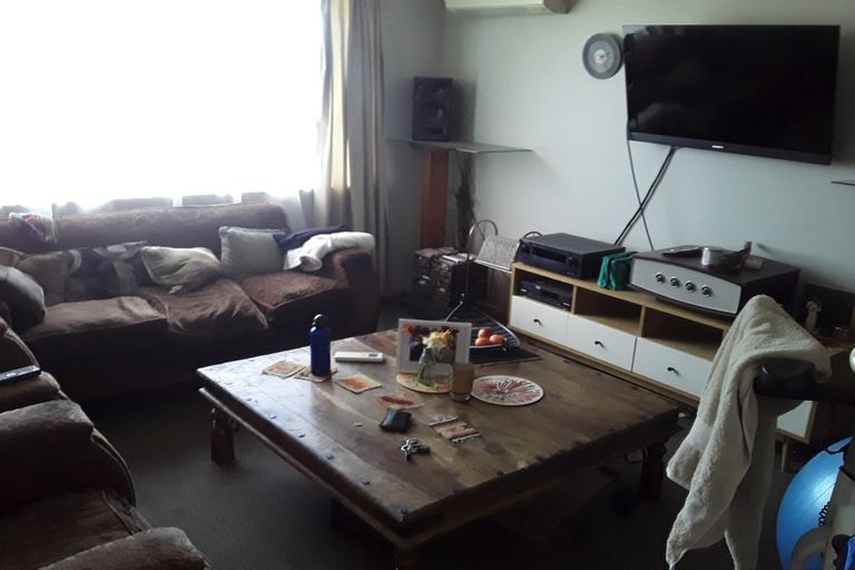 Photo of property in 11 Woodgrove Avenue, North New Brighton, Christchurch, 8083