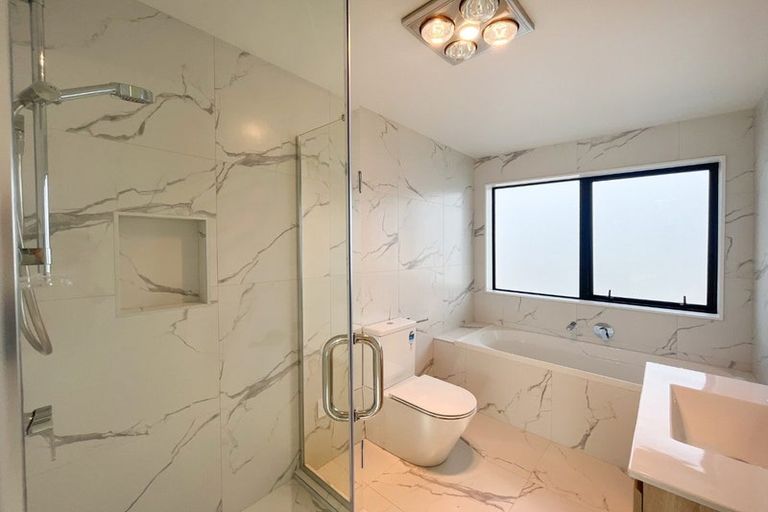 Photo of property in 83c Hastings Road, Mairangi Bay, Auckland, 0630