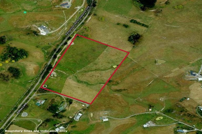 Photo of property in 91 Tiffen Lane, Waipawa, 4210