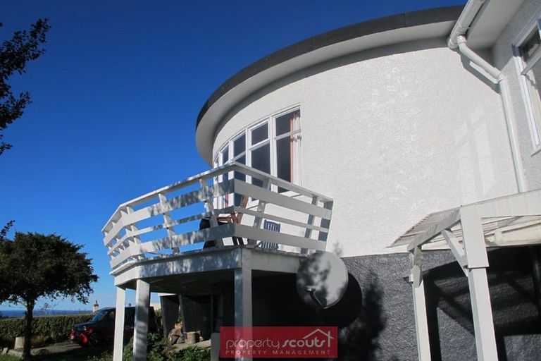 Photo of property in 18 Earls Road, Saint Clair, Dunedin, 9012