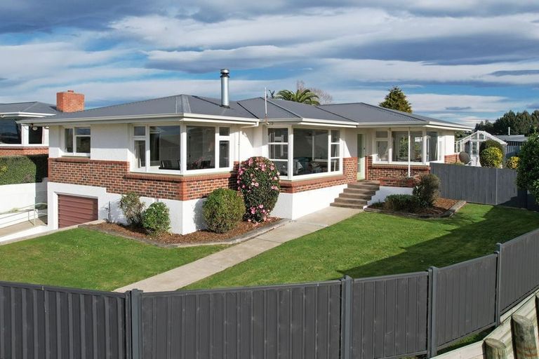 Photo of property in 28 Glendale Crescent, Holmes Hill, Oamaru, 9401