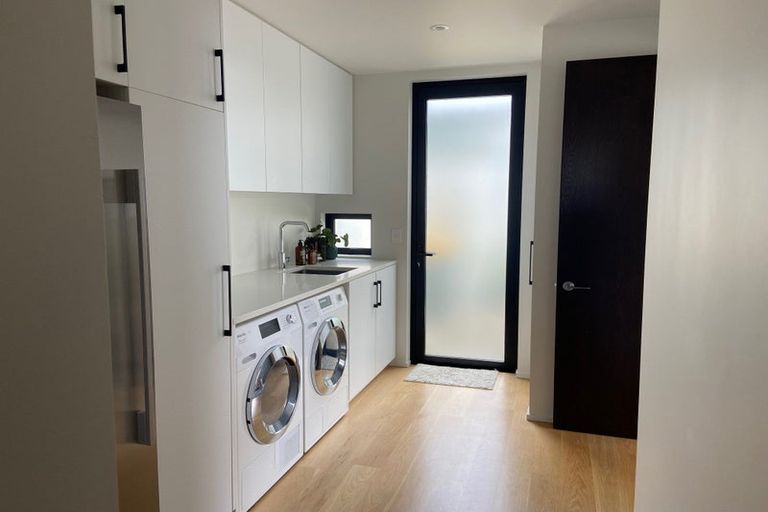 Photo of property in 13 Sharon Road, Waiake, Auckland, 0630